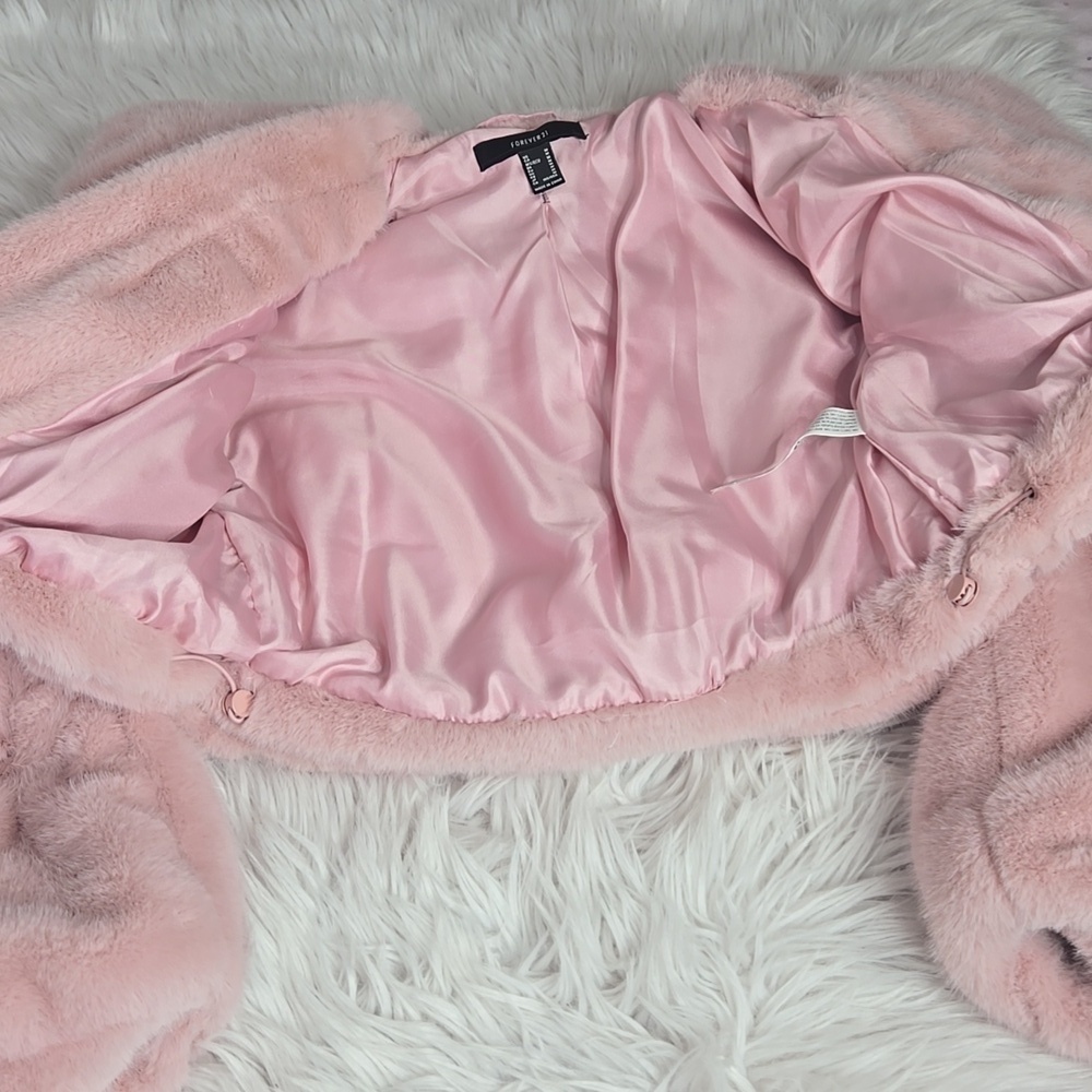 F21 Faux Fur Crop Coat Pins Sz M - Picture 7 of 10